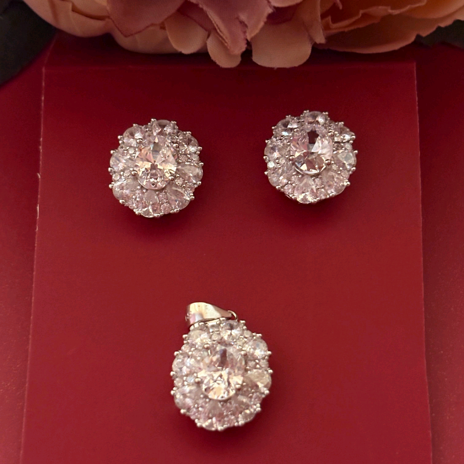 Silver CZ Round Pendant Set 